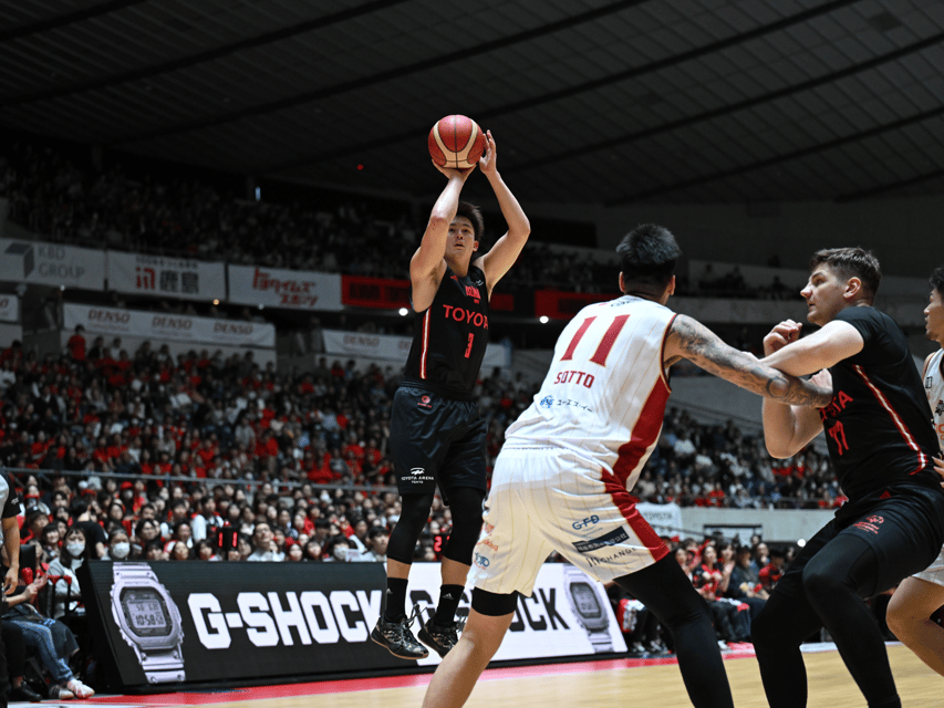 Tokyo: Alvark Tokyo Basketball Game Ticket - The Game Experience: Atmosphere, Crowd Energy, and On-Court Action