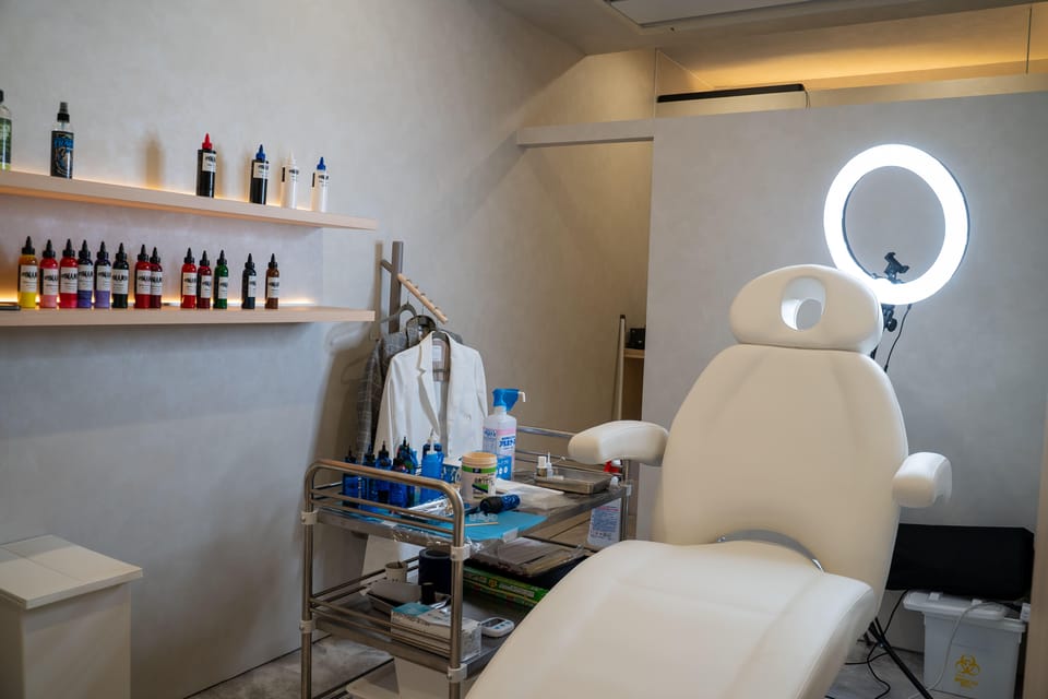 Tokyo: Anime, Manga or Kanji Tattoo in a Modern Salon - Price and value: why this costs what it costs