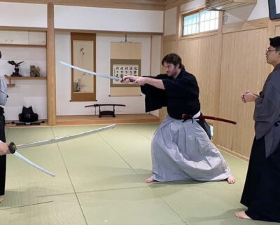 Tokyo Asakusa : Samurai School, Become a Samurai Warrior - Meeting the Master and Getting Into Costume