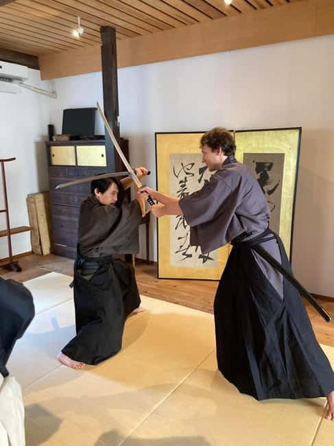 Tokyo Asakusa : Samurai School, Become a Samurai Warrior - Should You Book Samurai School in Asakusa?