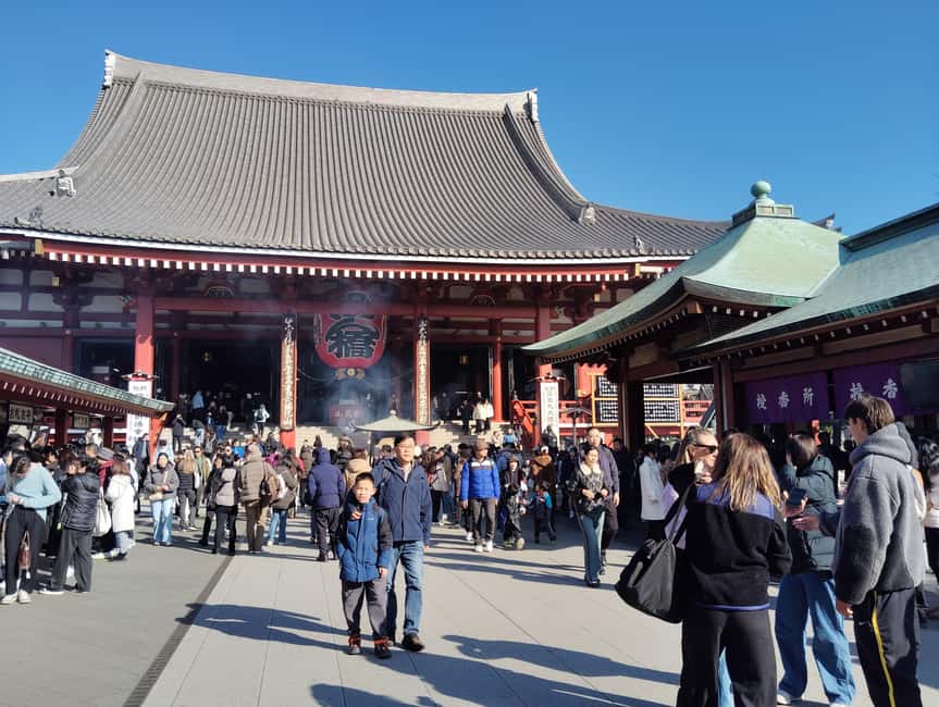 Tokyo: Asakusa & Senso-ji Temple 1.5-Hour Guided Tour - Omikuji fortunes: drawing one slip and actually getting something from it