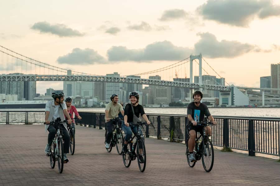 Tokyo Bay Area: Sunset Night View 3h E-bike Guided Bike Tour - What the tour feels like: pace, photos, and group riding comfort