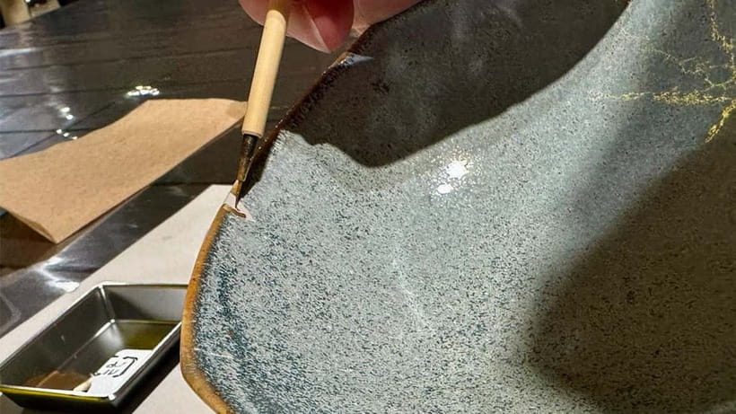 Tokyo: Discover the Art of Kintsugi in Ginza - The instructor vibe in a small group of 8