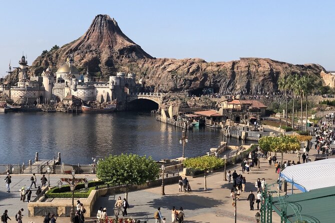 Tokyo DisneySea: 1-Day Ticket & Private Transfer - Private transfer + pre-booked DisneySea entry: the practical win