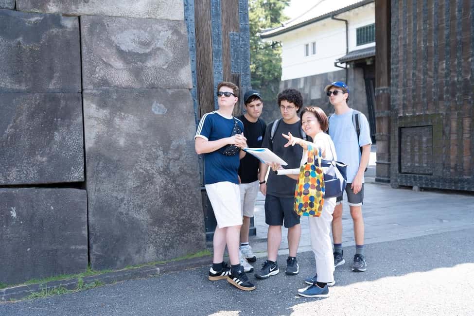 Tokyo: Edo Castle and Imperial Palace Guided Walking Tour - Hyakunin Bansho Guardhouse: The human scale of “security”