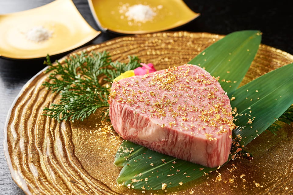 Tokyo: Exquisite Wagyu Beef Experience at Yakiniku Nikunone - Service style and course pacing: what the best dining gets right