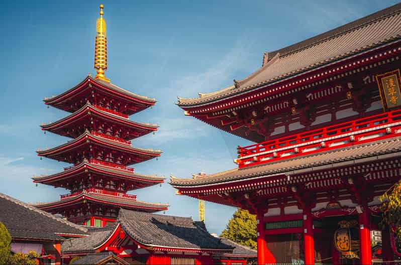Tokyo full day Spanish speaking tour with hotel pick up and drop off. - Sensō-ji in Asakusa: the busiest temple and its classic entry sequence