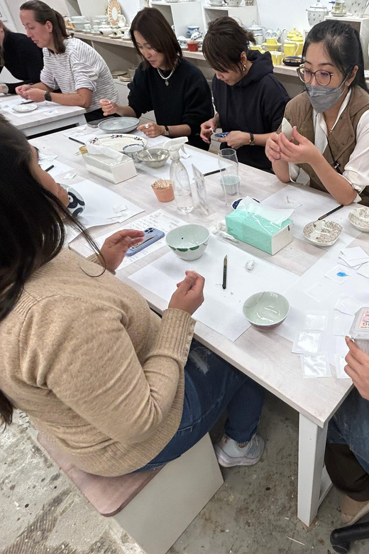 Tokyo: Kintsugi Workshop to Learn the Art of Golden Joinery - The Kintsugi Process: From Broken Pot to Golden Seams