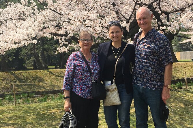 Tokyo Layover Tour with a Local – Private & Tailored to You - Shinjuku: using local meal advice to make it a Tokyo day, not a checklist