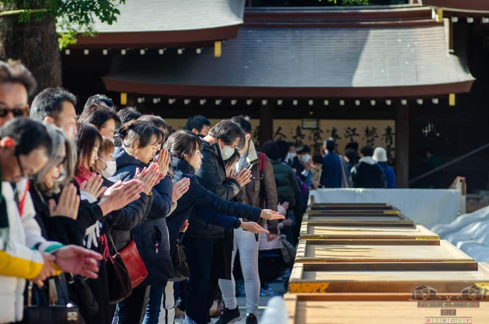 Tokyo: Meiji Jingu, Harajuku, Shibuya, and Shijuku Tour - Cat Street: A More Laid-Back Shopping Walk