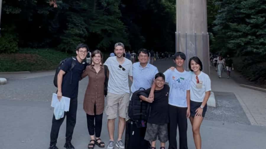 Tokyo: Meiji Shrine Walking Tour with Local Guide - Why this Meiji Jingu walk feels different from a quick visit