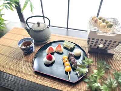 Tokyo: Mochi-Making Class in a Private Studio - Two hours of mochi: make it, touch it, and shape five desserts