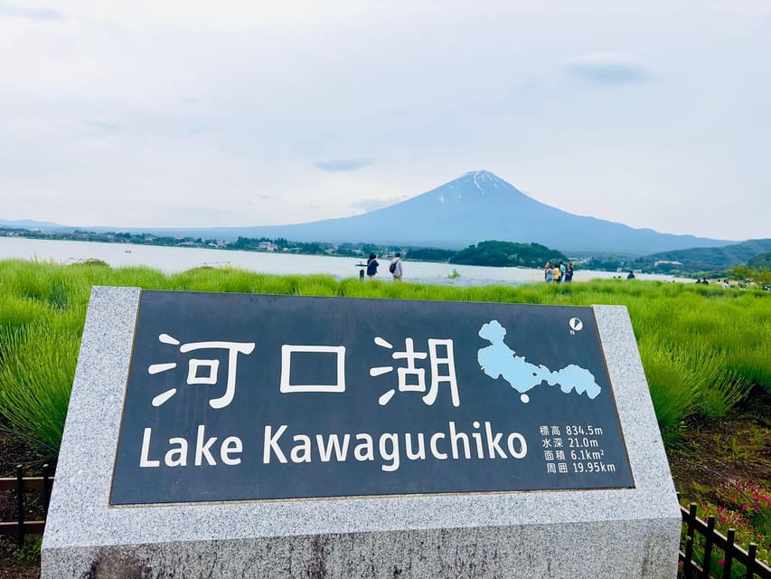 Tokyo: Mt. Fuji & Hakone Cherry Blossoms Private Day Tour - Lake Ashi and Hakone: The Caldera Story Shows Up in the Scenery