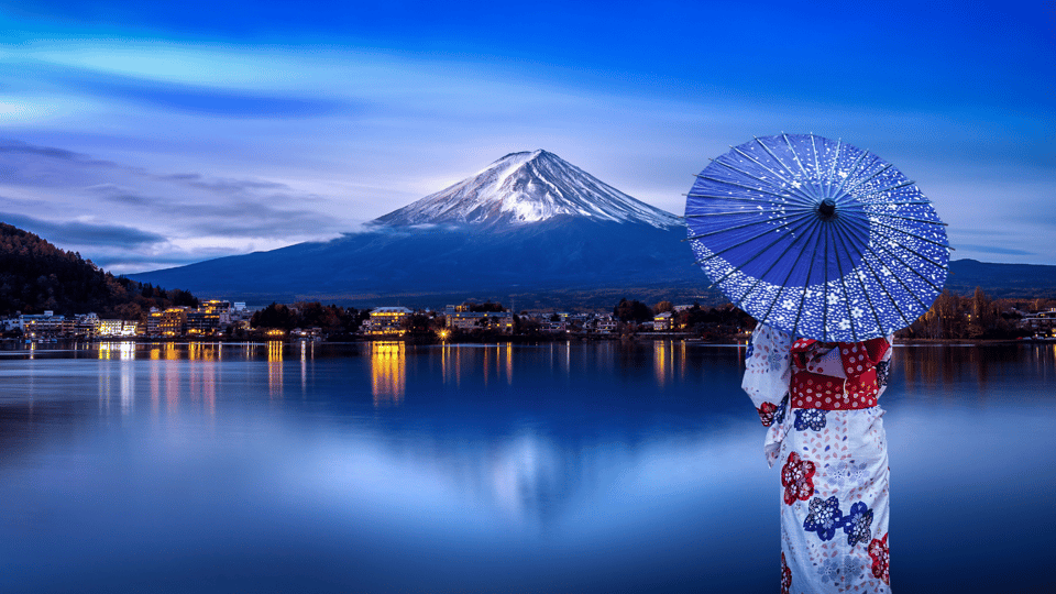 Tokyo: Mt. Fuji Hidden Gems and Aokigahara Forest Tour - Fugaku Wind Cave: Silkworm-Era Storage Meets Real Geology