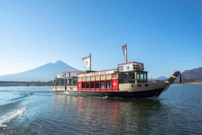 Tokyo: Mt. Fuji Highlights Tour with Lake Kawaguchi Cruise - Arakurayama Sengen Park: 398 Steps to Fuji-Yoshida Views