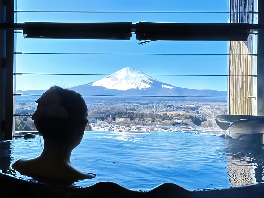 Tokyo: Mt Fuji Lake Kawaguchi & Yamanaka Hot Spring Day Tour - Meeting in Marunouchi: getting to Fuji with minimal stress