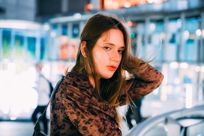 Tokyo Nights: Shibuya Photo Adventure - Shibuya at 7pm: the best time for photos that feel like Tokyo
