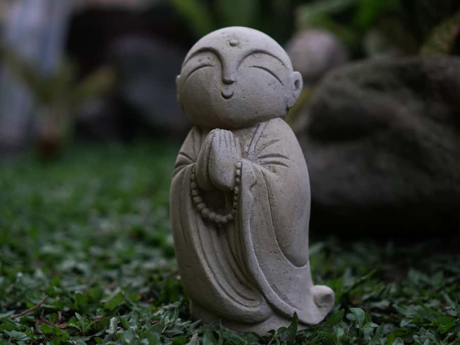 Tokyo: Nikko Day Tour Shrines, Lake Chūzenji & Kegon Falls - Futarasan Shrine and Narabi Jizo: the quieter riverside break