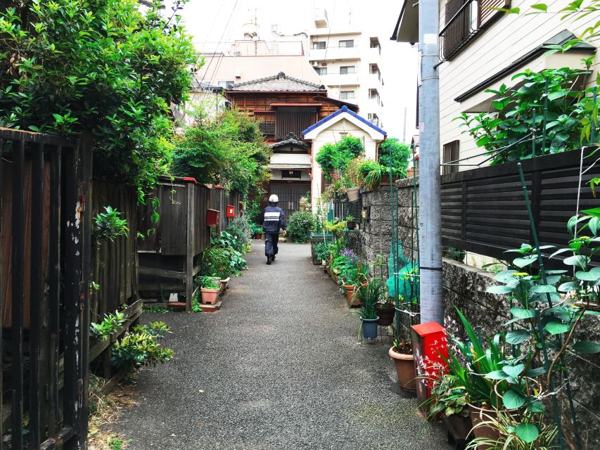 Tokyo: Personalized Private 6-Hour Tour - Naritasan Fukagawa Fudōdō: a temple you feel, not just photograph