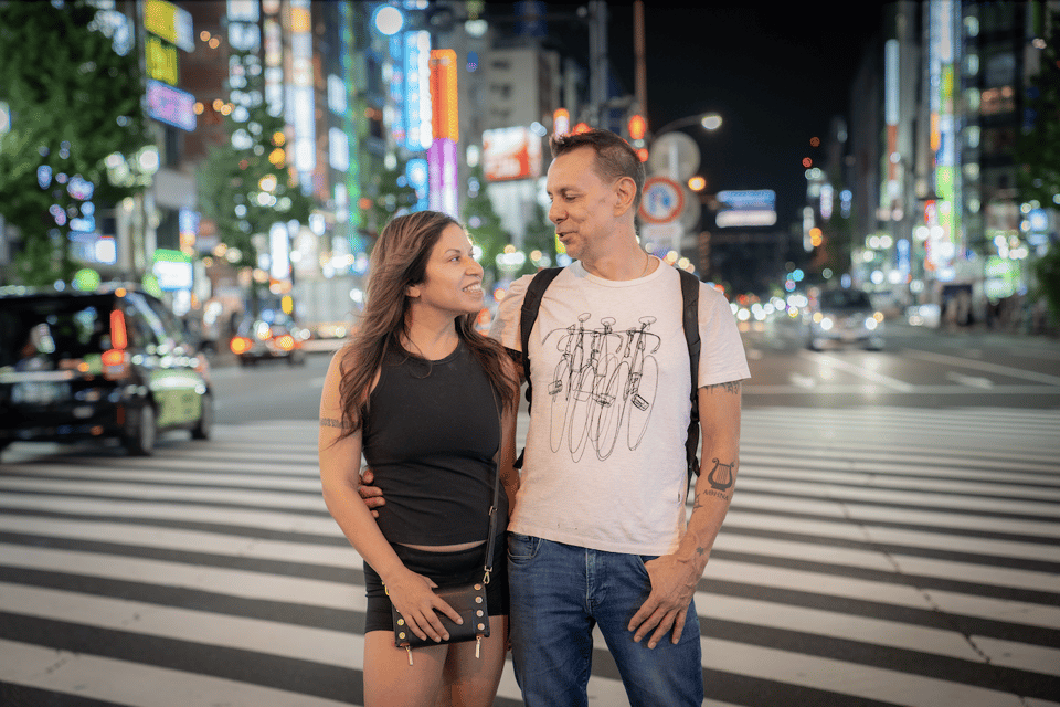 Tokyo Portrait Tour with a Professional Photographer - Shinjuku: a second setting that keeps your photos from feeling repetitive