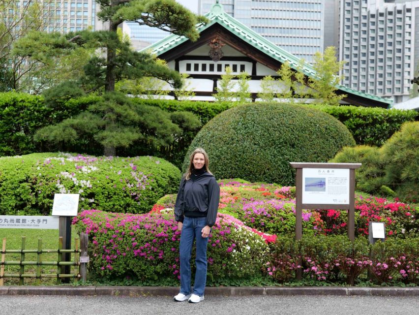 Tokyo: Private Custom Walking Tour with Local Guide - Markets and Food Stops: Better Lunch, Better Day