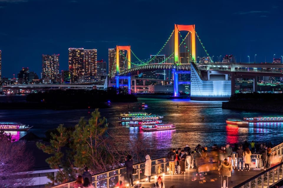 Tokyo: Private Night Tour with English-Speaking Driver - Shinjuku and Golden Gai: tiny alleys and big atmosphere