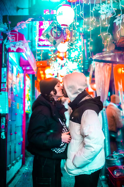 Tokyo Private photo tour with Nightstreet Neon photographer - How Tokyo’s Neon Photos Get Better in One Hour