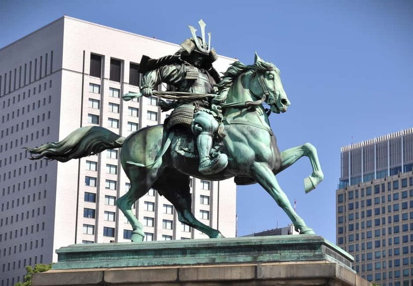 Tokyo: Samurai History Walking Tour - Edo Castle Ruins in Tokyo Imperial Palace East Gardens: Power You Can See