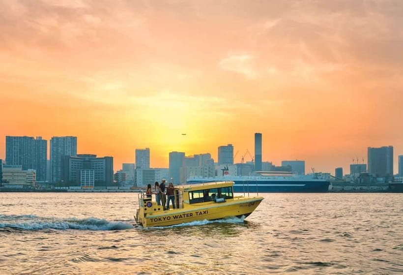 Tokyo: Scenic Bay Cruise with Local Guide on Private Boat - The 1-hour route: Tokyo Tower, Skytree, Rainbow Bridge, and more