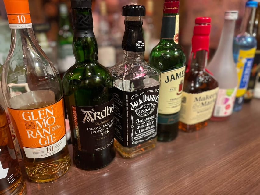Tokyo: Shinjuku Golden Gai Bar Hopping that only locals know - Where you start in Shinjuku: the LAWSON by Citadines