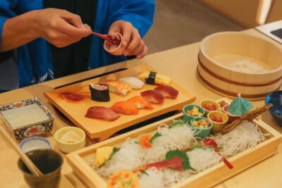 Tokyo: Sushi Making Class in a Happi Coat near a Famous Spot - A 90-Minute Timeline: From Welcome to Eating Your Nigiri