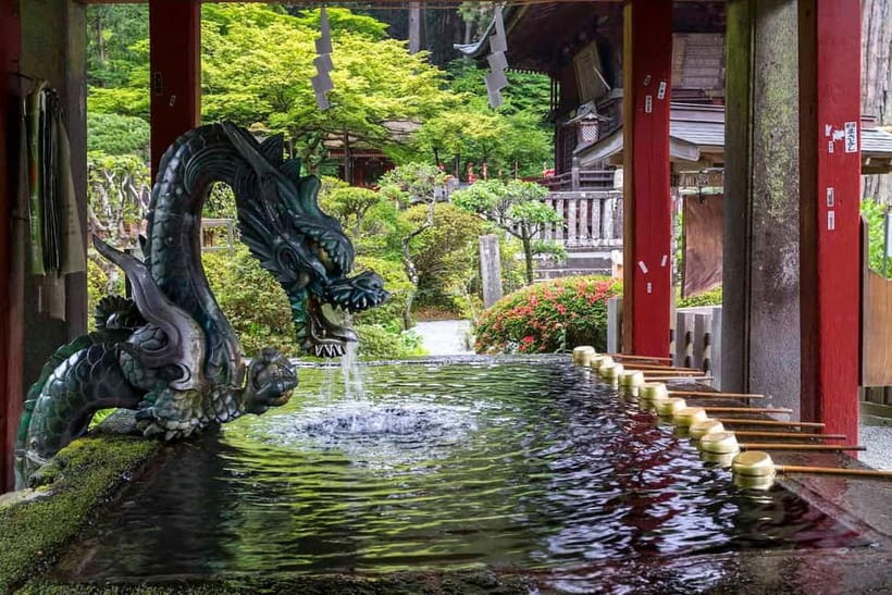 Tokyo To Mount FUJI Day Trip With English guide - Kitaguchi-hongu Fuji Sengen Shrine: faith, legend, and a quick cultural reset