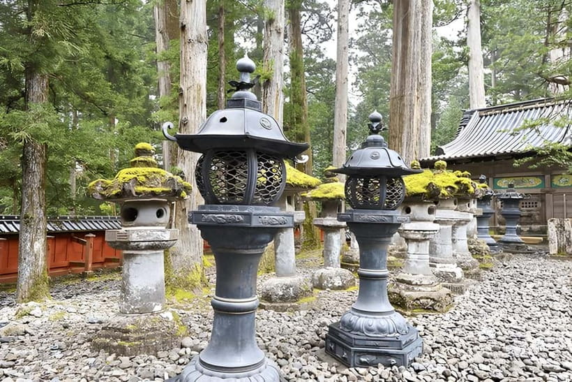 Tokyo to Nikko Private Customizable Full Day Tour W/D Driver - Lake Chūzenji: Quiet Views at the Base of Mount Nantai