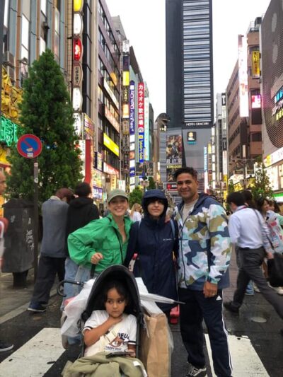 Tokyo Tour in Spanish (Shibuya - Harajuku - Shinjuku) - Starting in your hotel lobby and riding the metro like a local