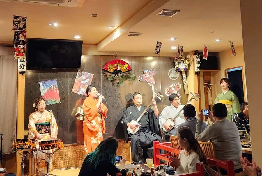 Tokyo: Traditional Asakusa Music Show with Dinner - Key things to know before you go