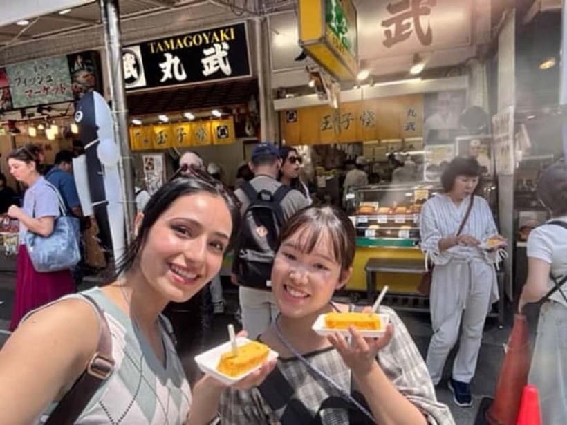Tokyo: Tsukiji walk & sushi private tour with Uni Students - Walking Tsukiji Outer Market: What You’re Really Here For
