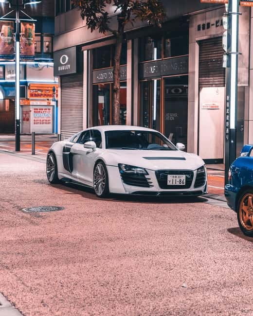 Tokyo: Visit Every Car Meet in Tokyo in a Widebody R35 GTR! - Umihotaru PA: Cars With the Ocean in the Frame