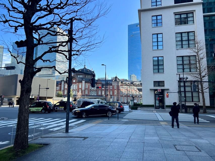 Tokyo walking tour around Imperial Palace and Tokyo Station - Meiji Seimei Kan: architecture lesson with a human pace