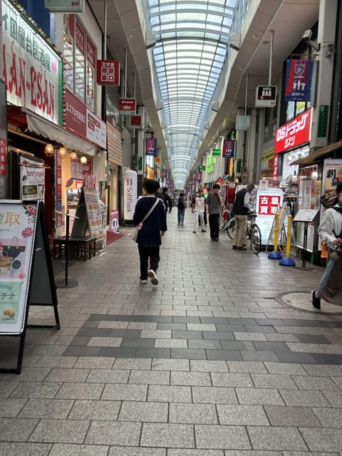 Tokyo's Neighborhood Digs: Coffee, Records & Vintage Vibes - What to Bring and What to Expect on the Ground