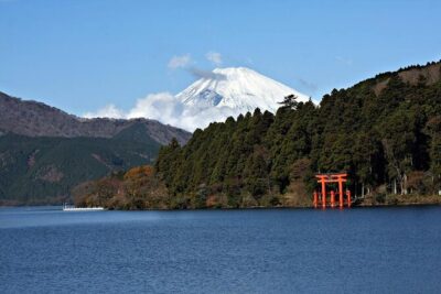 Traverse Outer Rim of Hakone Caldera and Enjoy Onsen Hiking Tour - Hakone-Yumoto Morning: Why a Taxi Drop Changes the Day