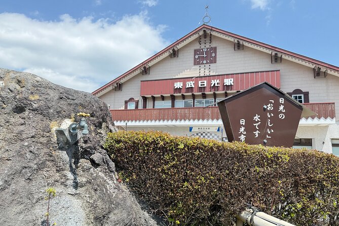 World Heritage Nikko Walking Tour Toshogu and Kanmangafuchi - Comfort and safety: shoes, leeches, and seasonal route swaps